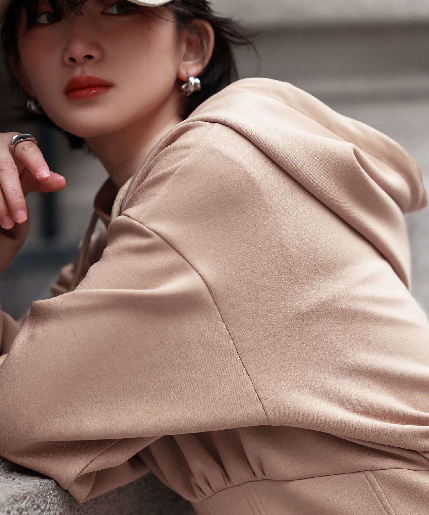 ハイウエスト切り替えガーリーポンチパーカーsdp0006 ベージュ