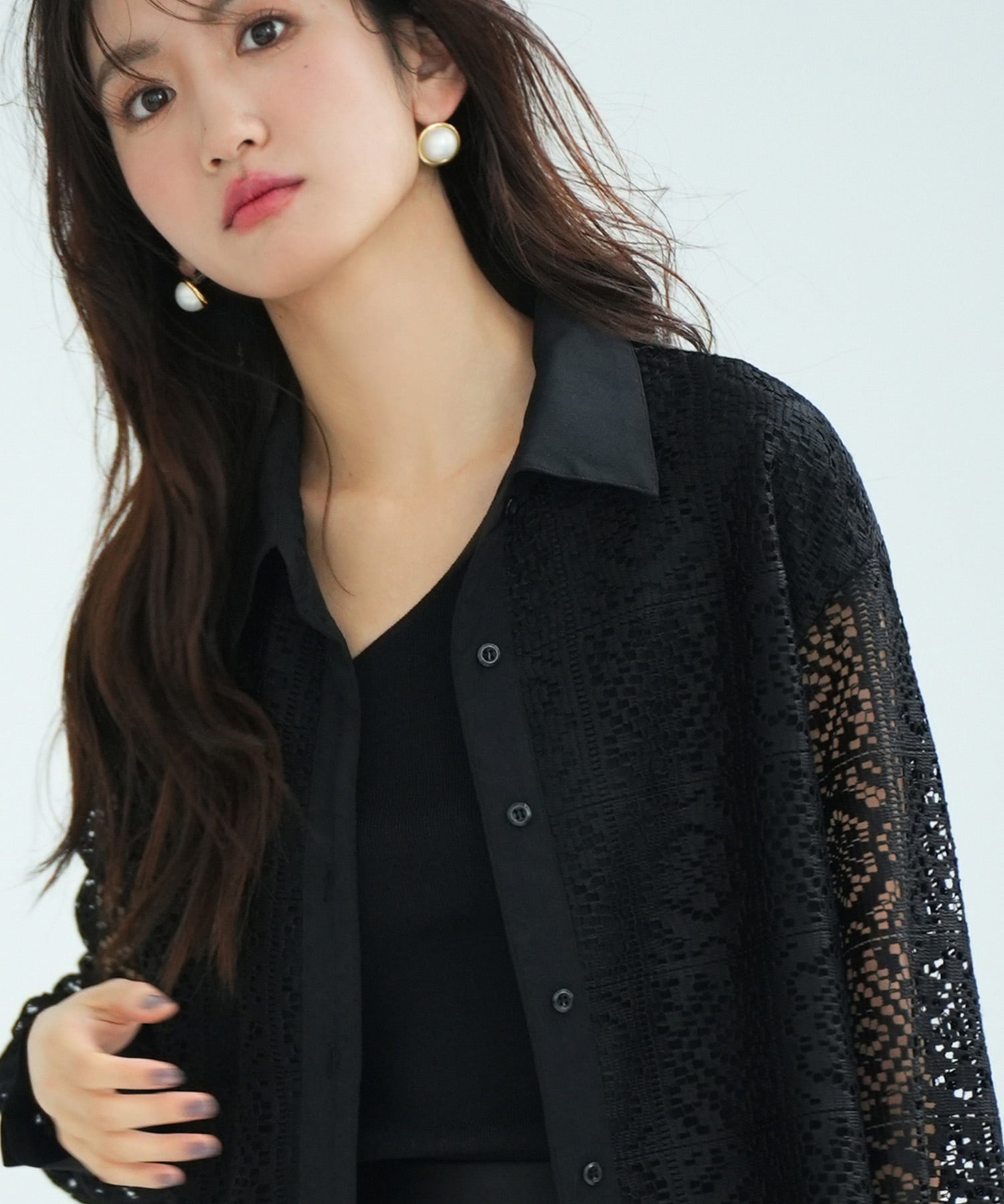 透かしレースオーバーシルエットシャツ
sdp0053 ブラック