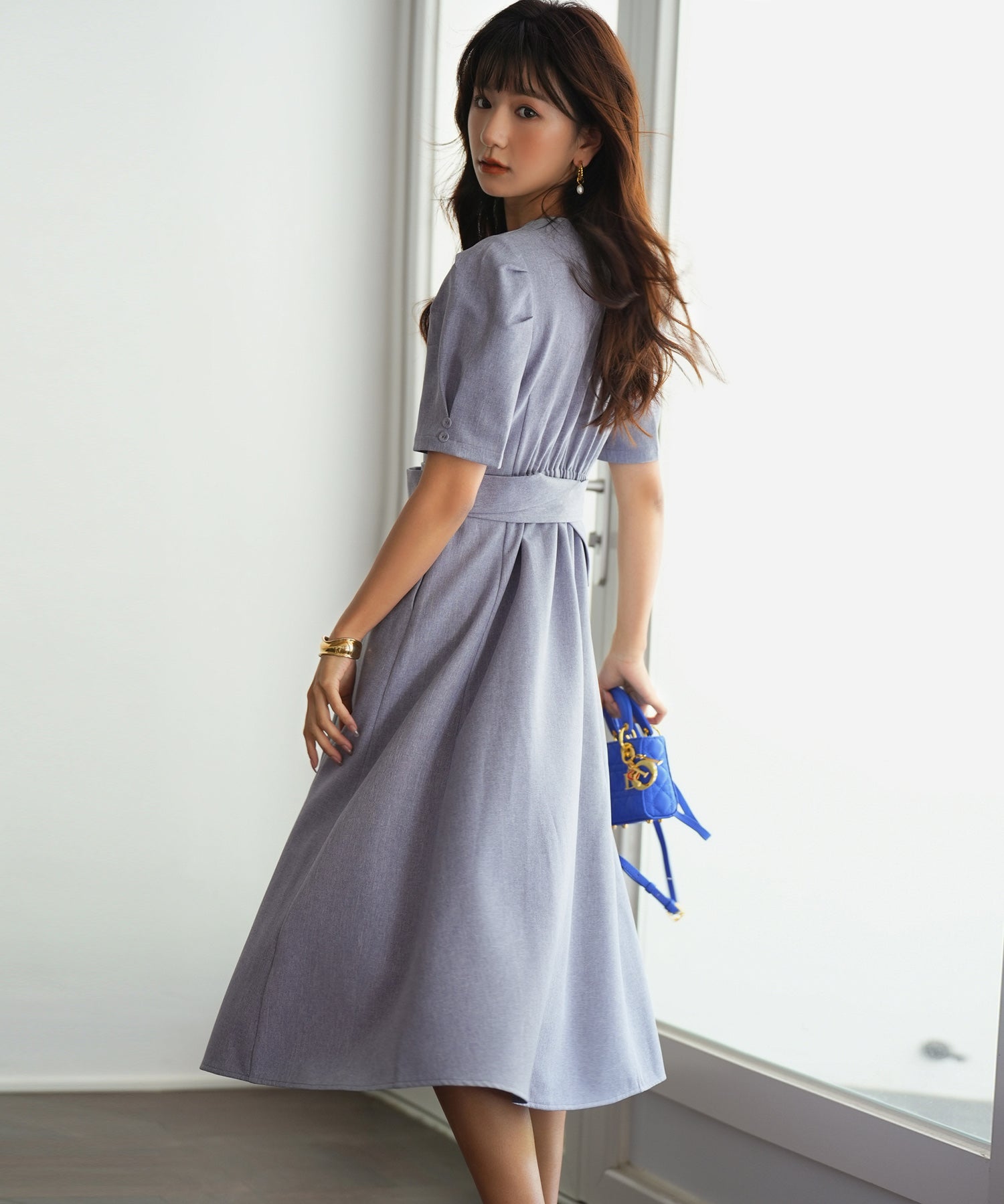 共布ベルト付きウエストゴムミモレ丈ワンピースsdp0063 ブルー