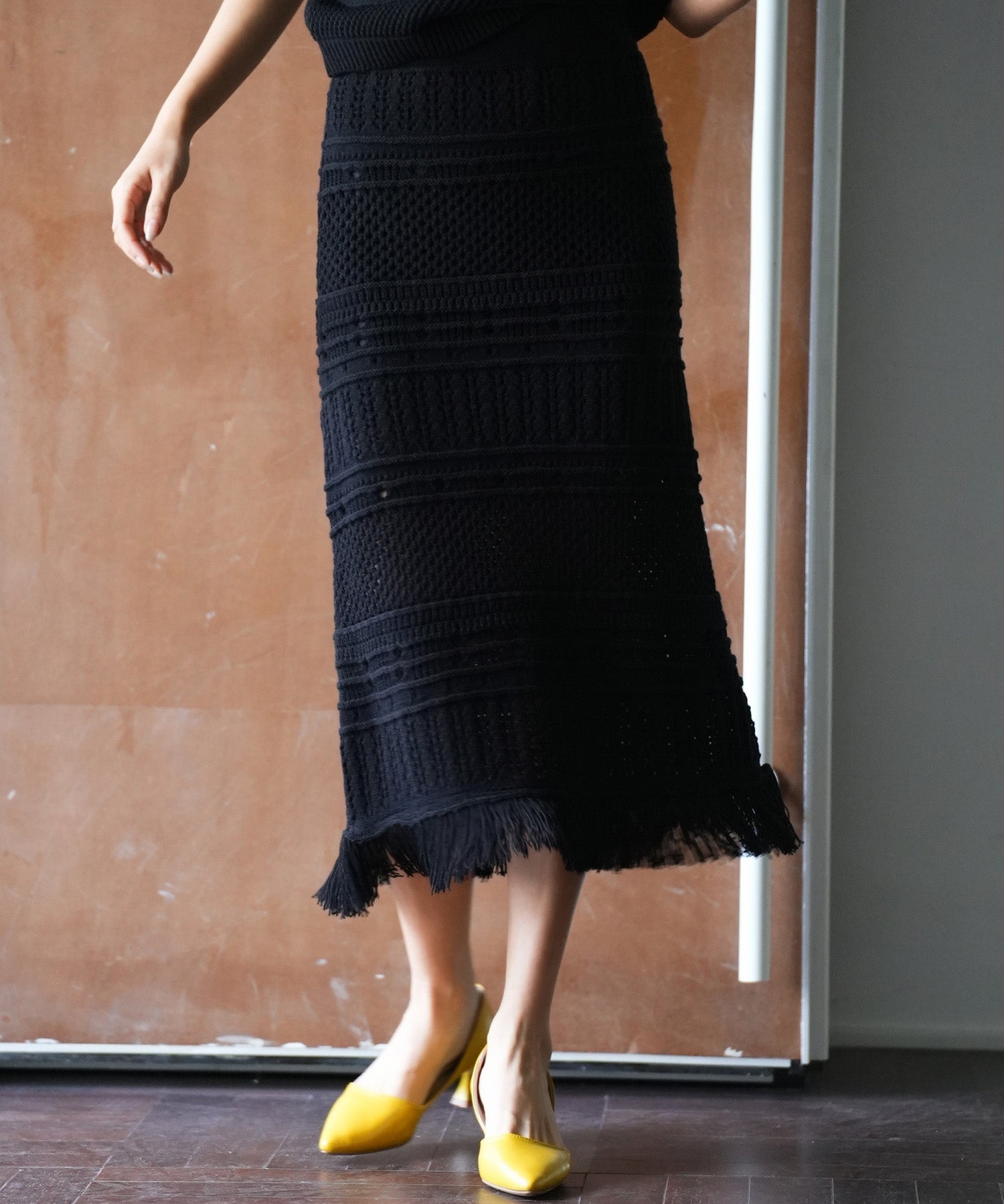 裏地付き透かし編みニットスカートsdp0072 ブラック