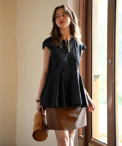 パール付きキーネックペプラムブラウスsdp0076 ブラック