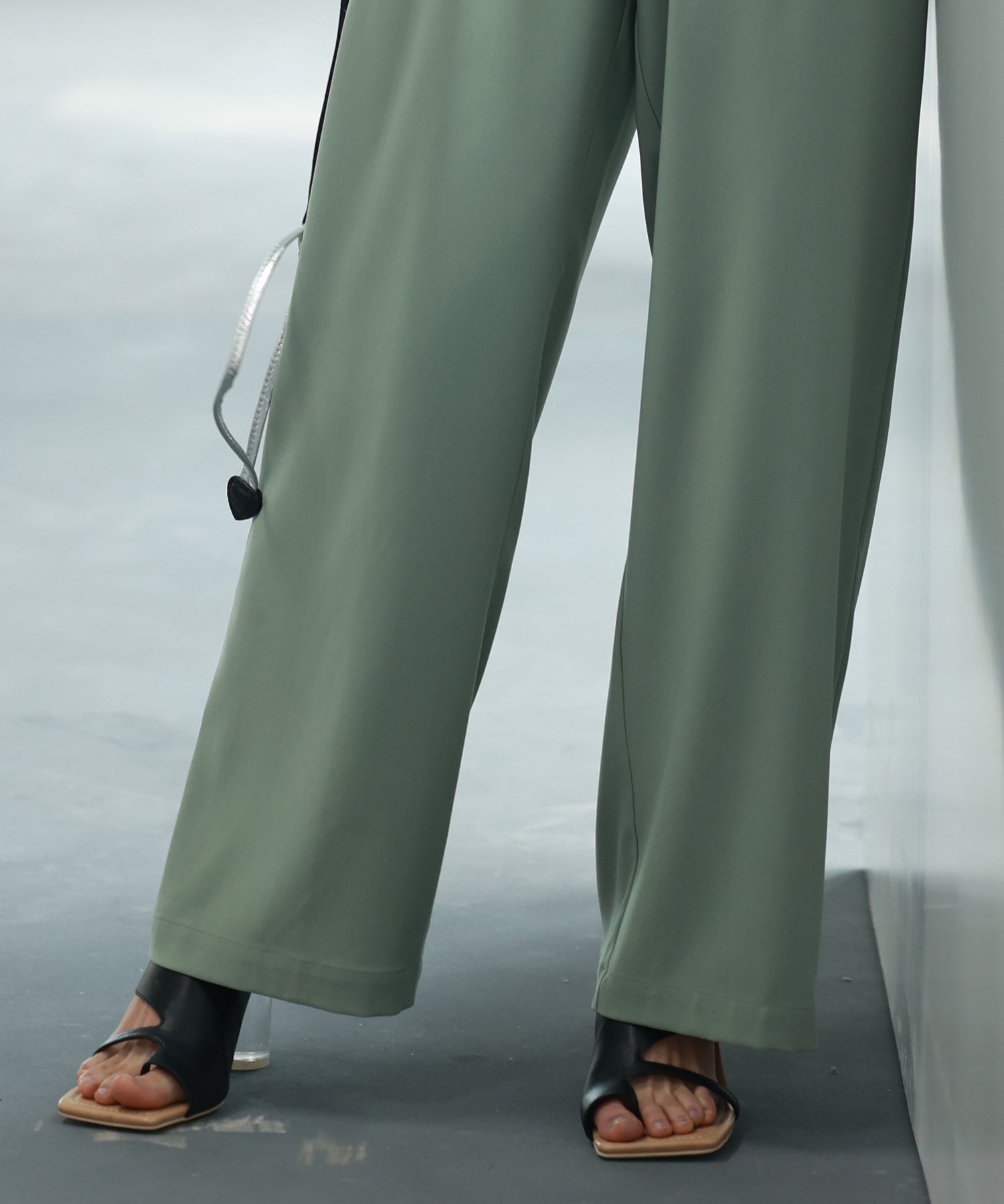 とろみ素材ウエスト総ゴムワイドパンツsdp0102 グリーン