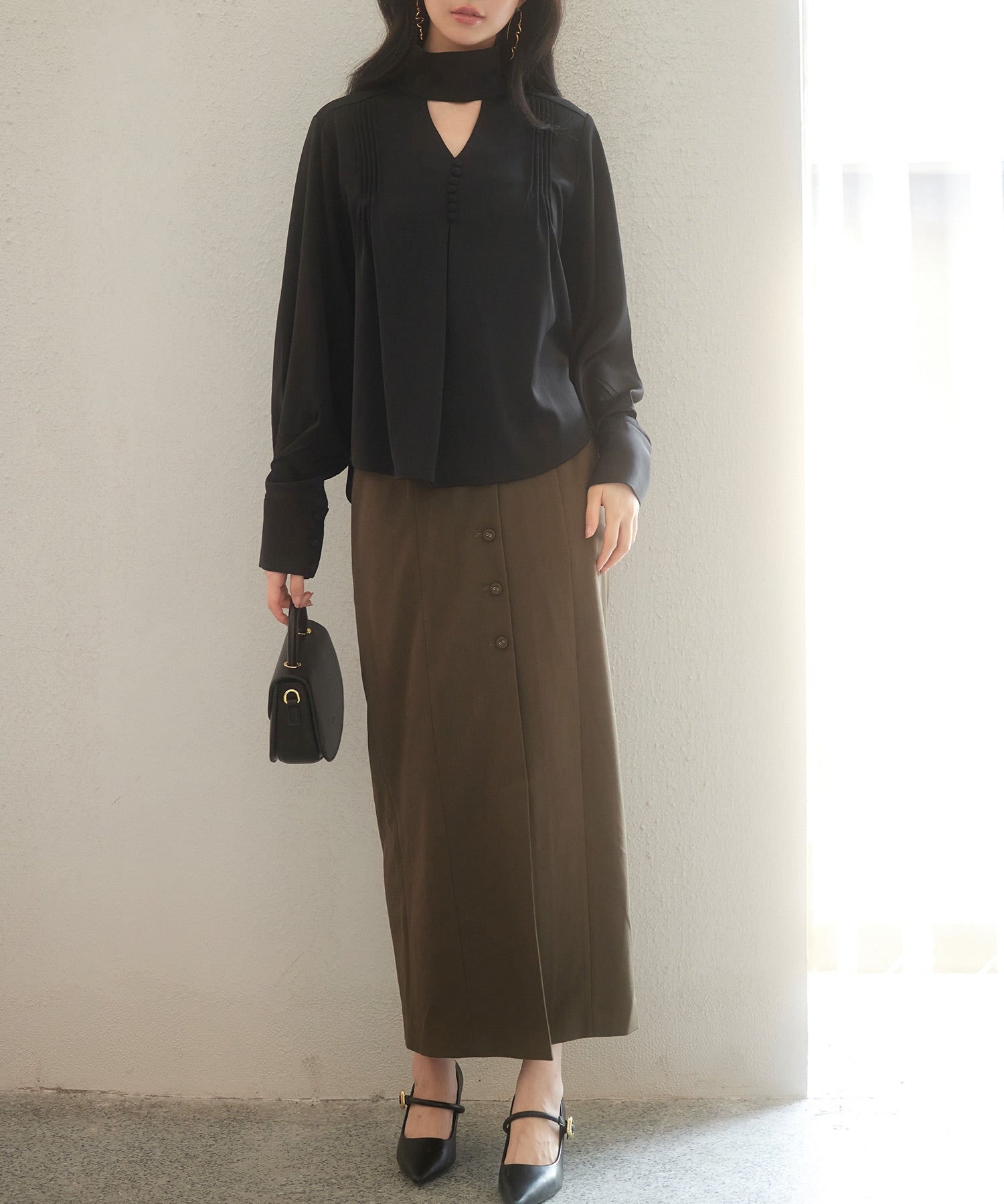 チョーカーネック長袖ブラウスsdp0130 ブラック