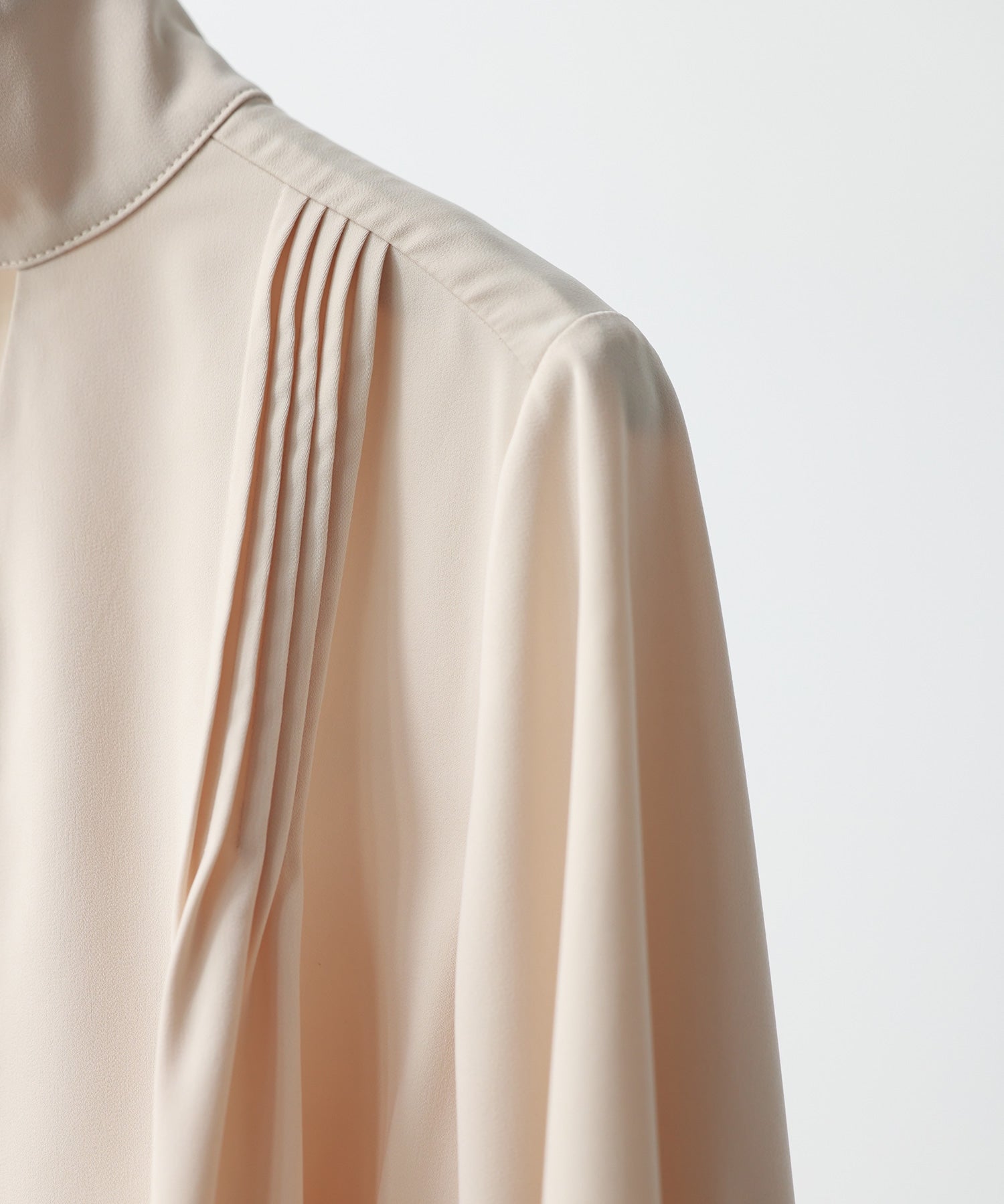 チョーカーネック長袖ブラウスsdp0130 アイボリー