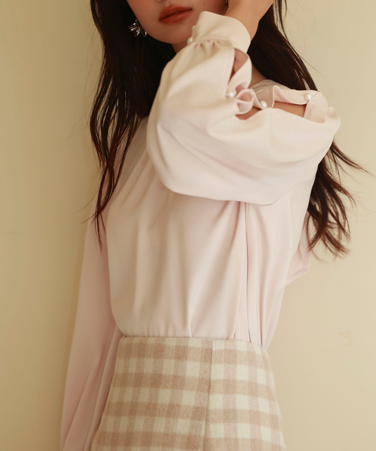 後首元リボンデザイン長袖ブラウスsdp0135 ピンクベージュ