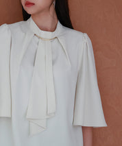 ゴールドモチーフボウタイブラウスsdp0199c アイボリー