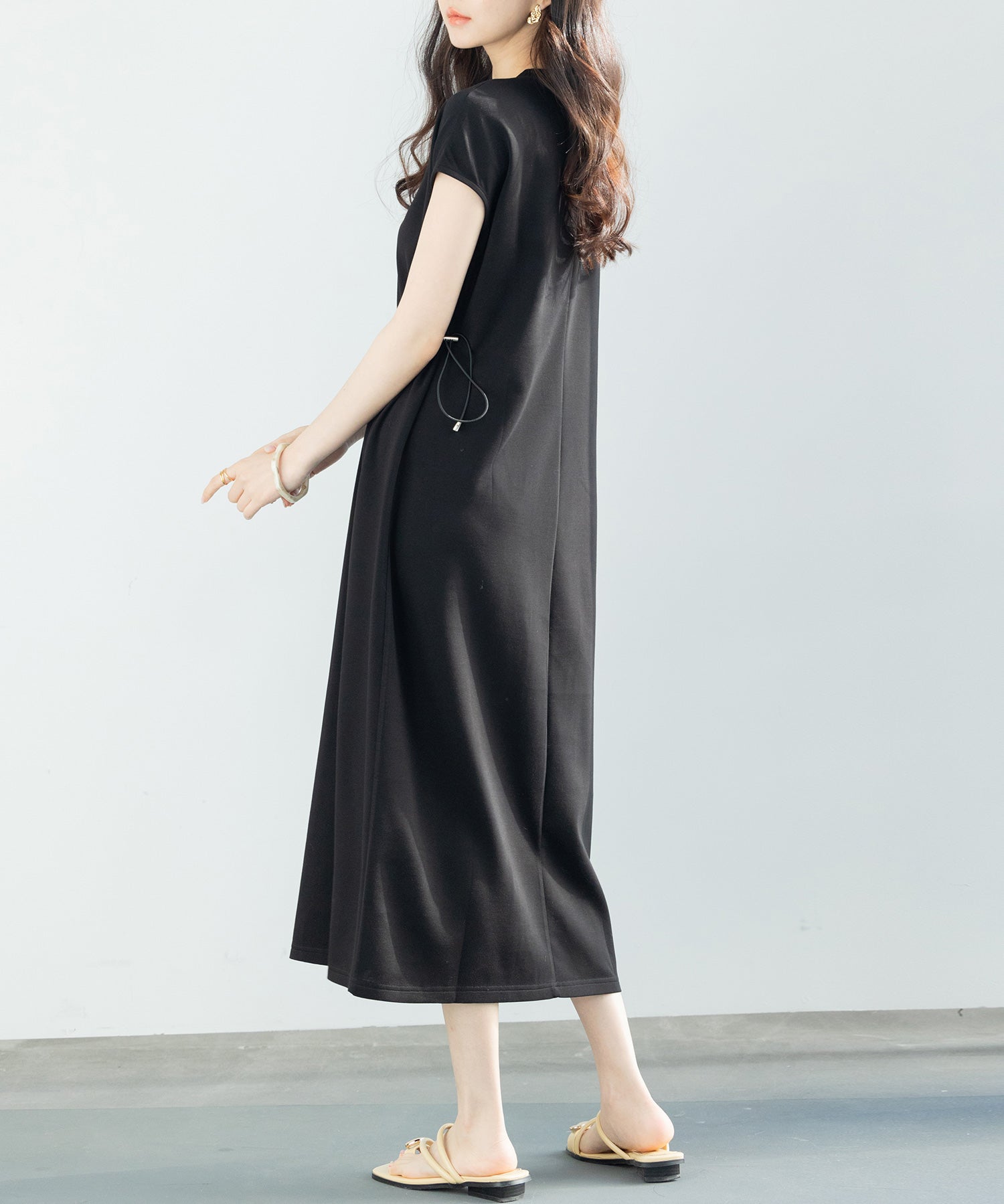 ポンチ素材フレンチスリーブワンピースsdp0201 ブラック