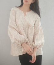 パール付きキーネックふんわりブラウスsdp0220 ベージュ