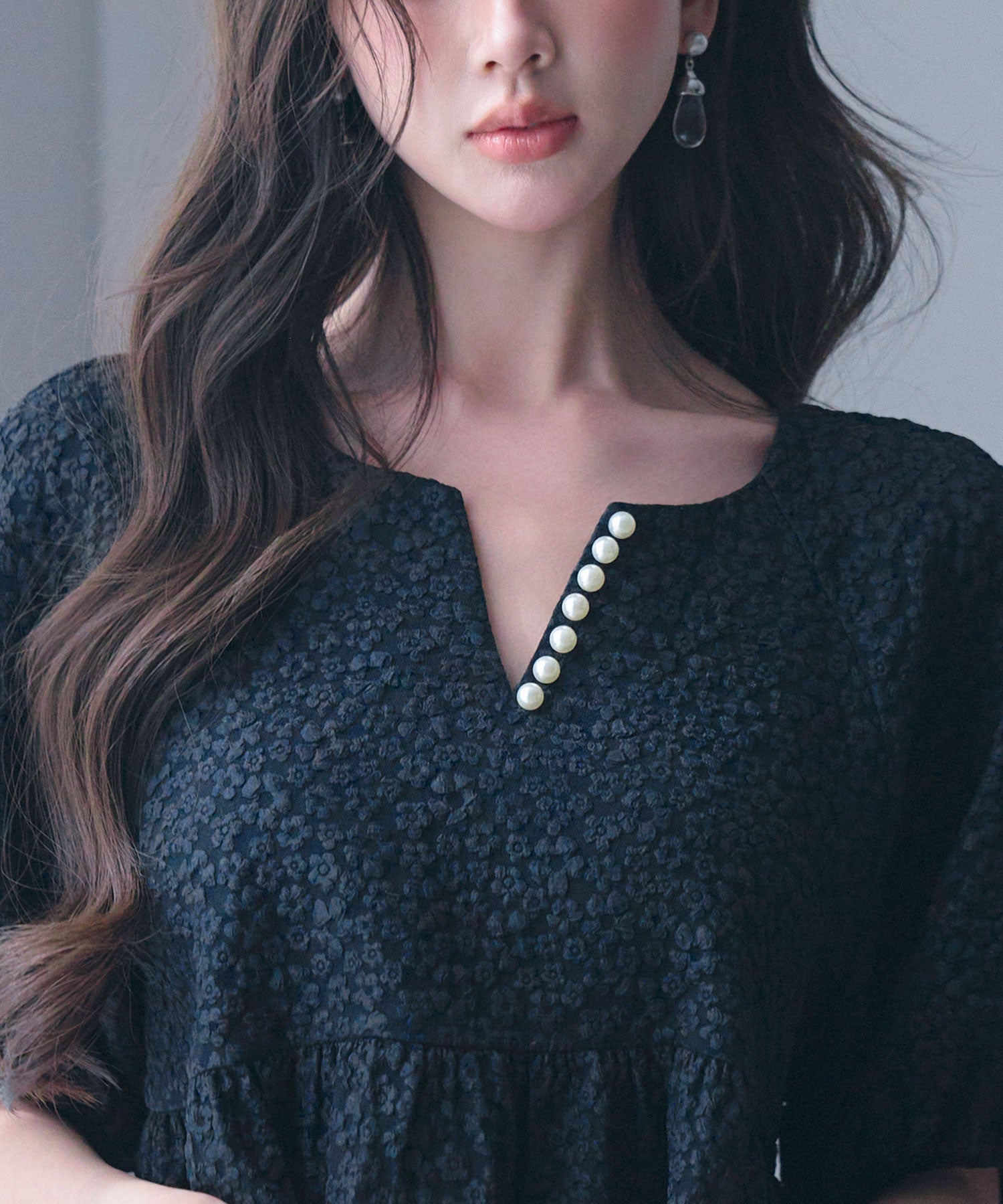 フクレジャガード生地キーネックブラウスsdp0220b ブラック