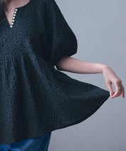 フクレジャガード生地キーネックブラウスsdp0220b ブラック