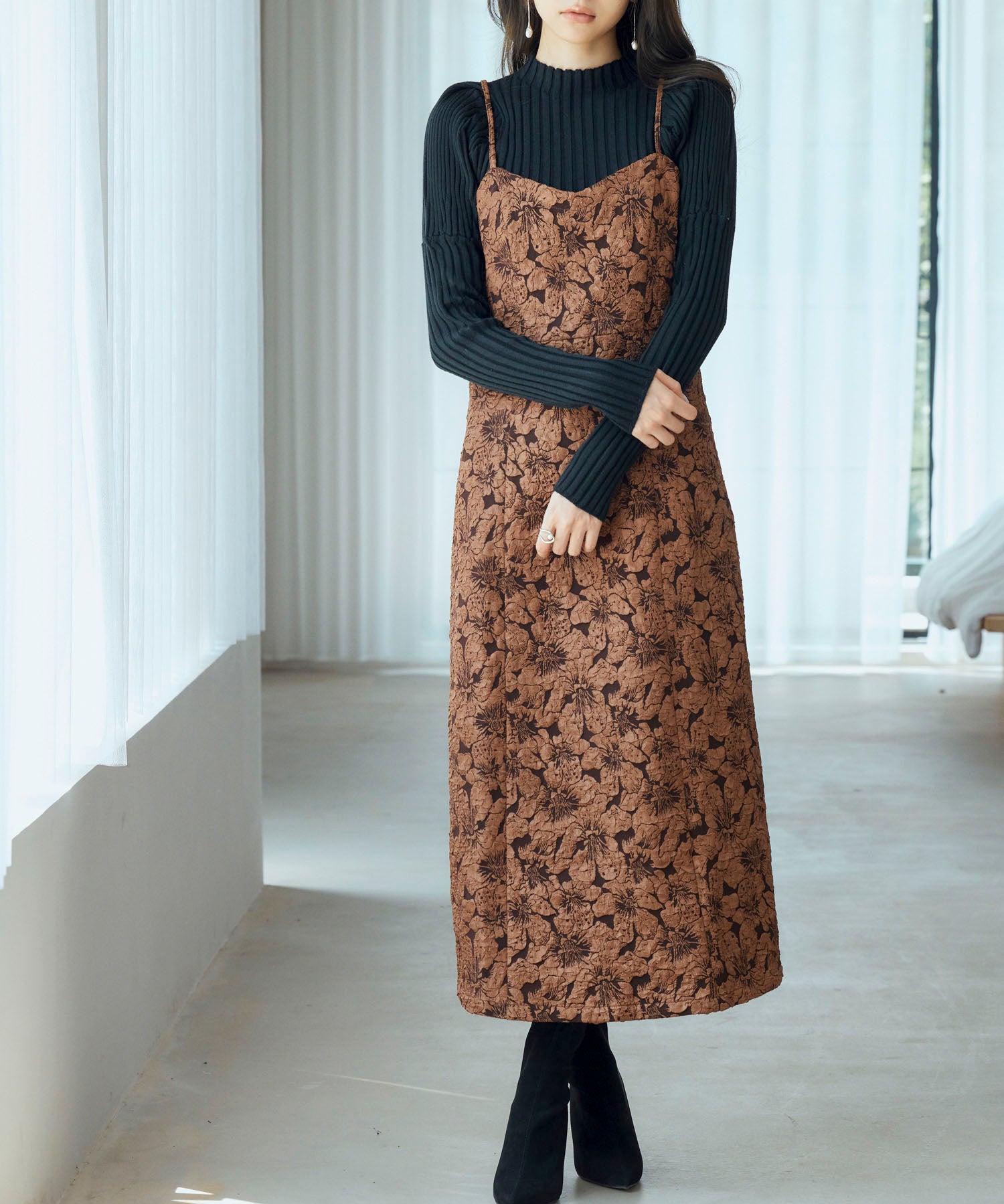 ジャガード生地バックスリットキャミワンピースsdp0230-102-10