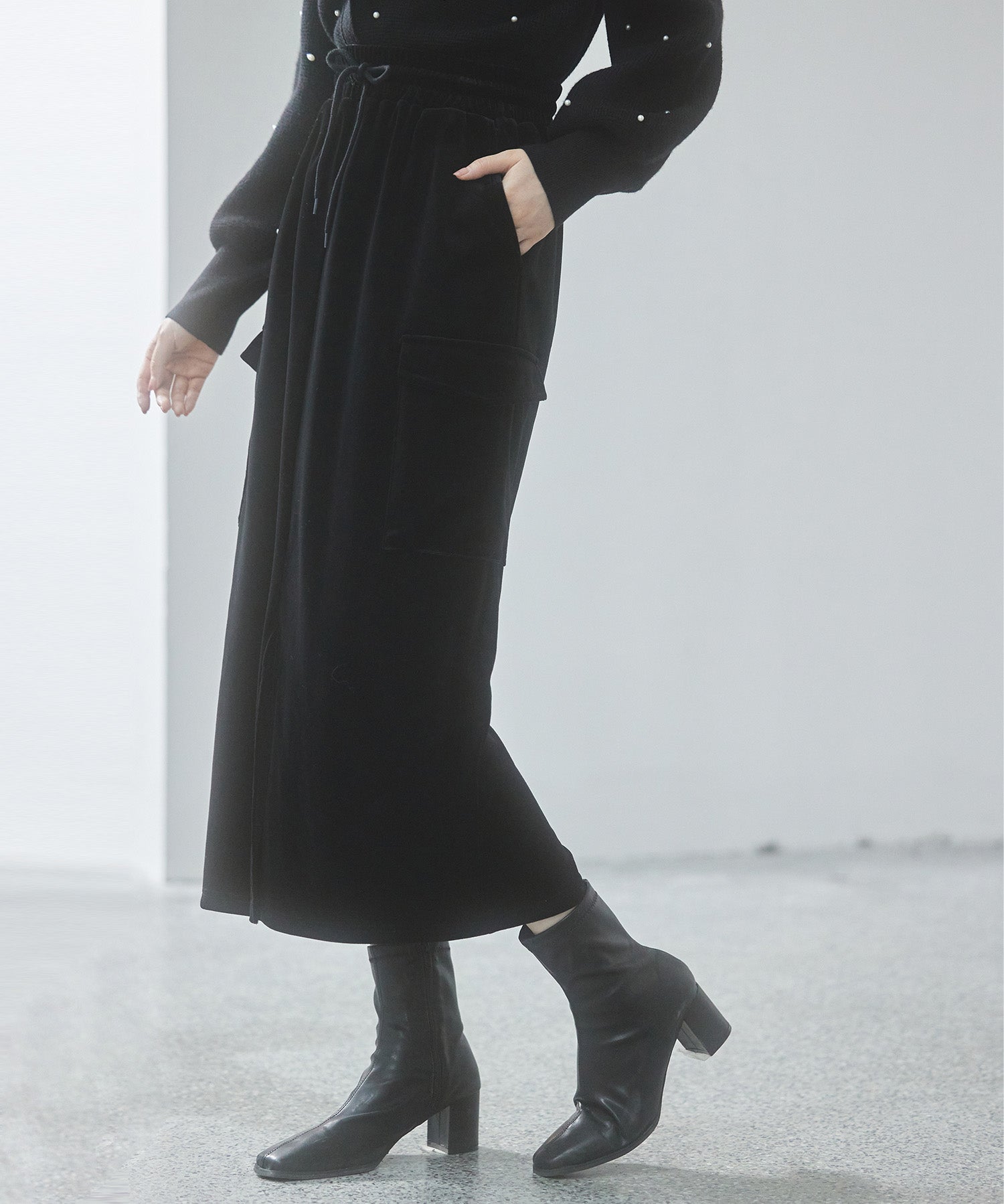ペロア生地センタースリットカーゴスカートsdp0236 ブラック