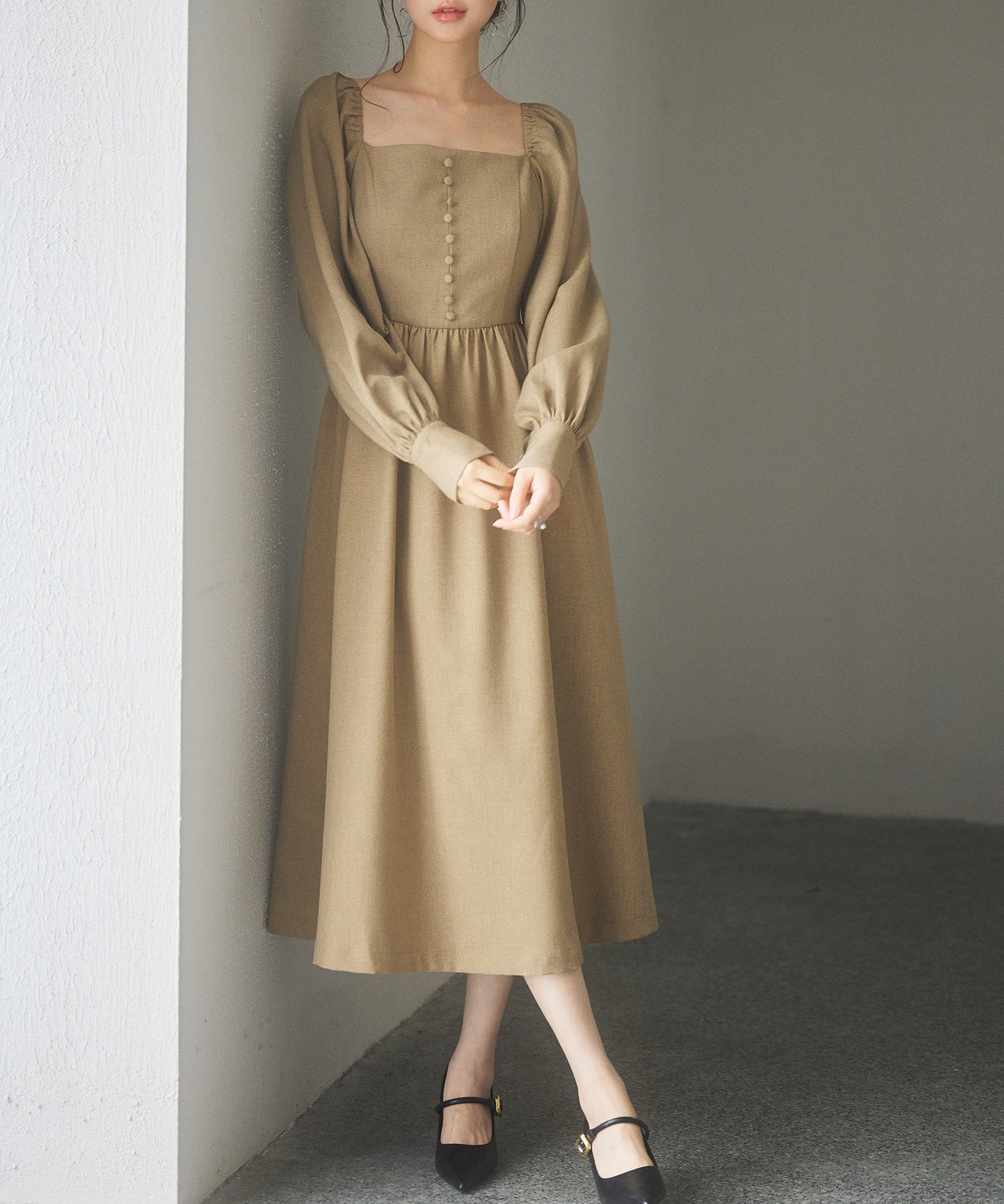 スクエアネックふんわりフレアワンピースsdp0237 ブラウン