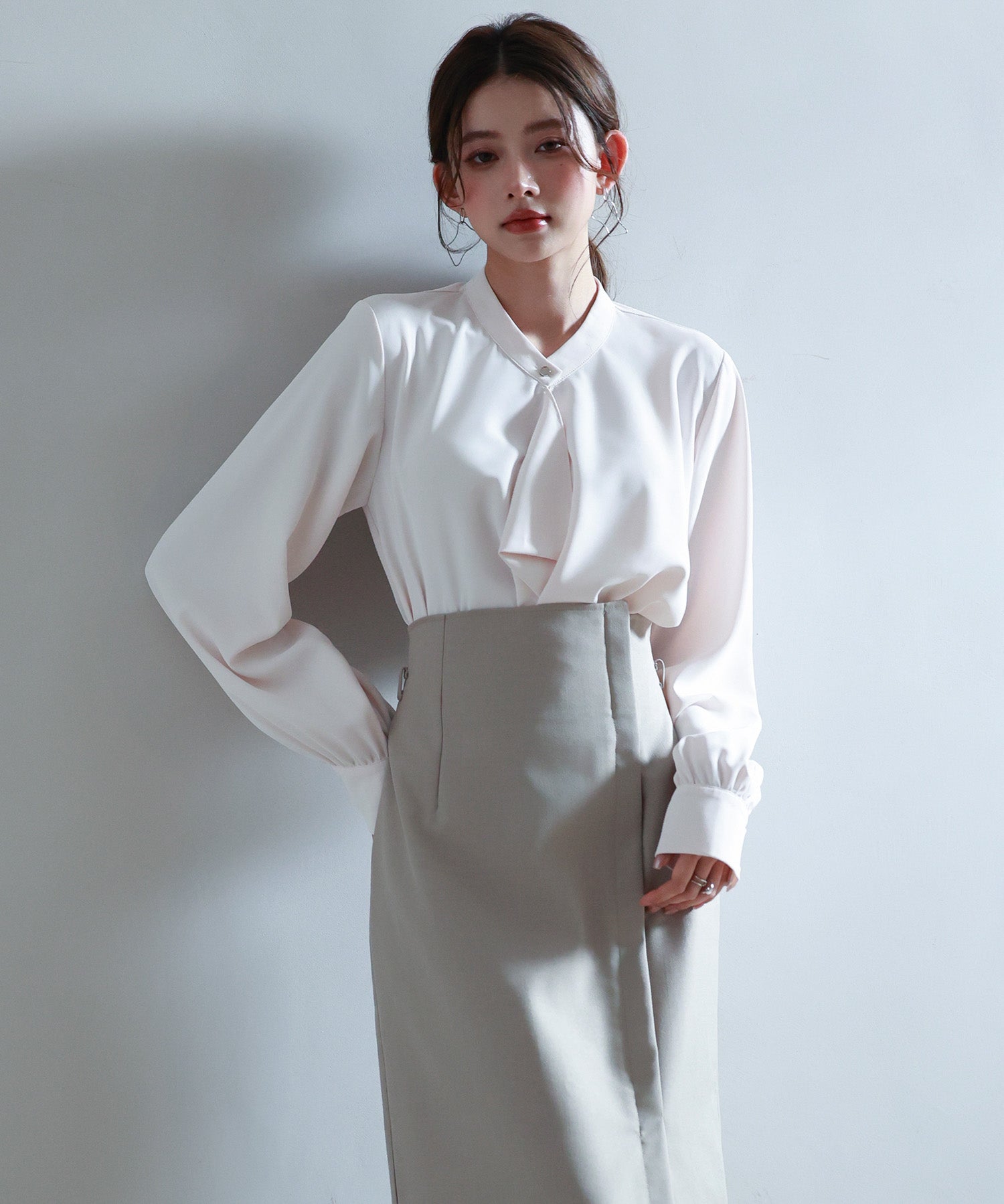 とろみ生地フリル金ボタンブラウスsdp0249 ピンクベージュ