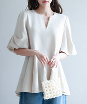 パール付きキーネックブラウスsdp0275 ベージュ