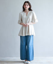 パール付きキーネックブラウスsdp0275 ベージュ