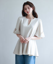 パール付きキーネックブラウスsdp0275 ベージュ