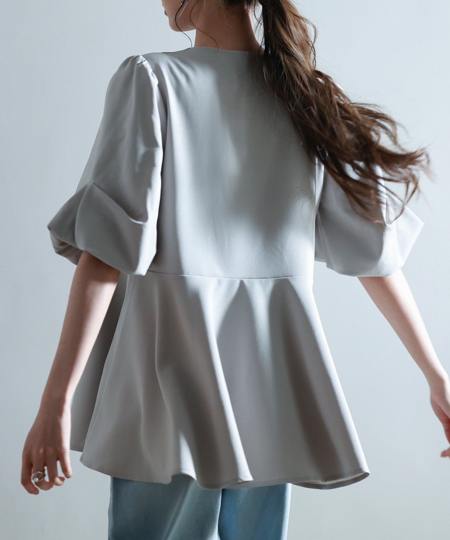 パール付きキーネックブラウスsdp0275 グレー