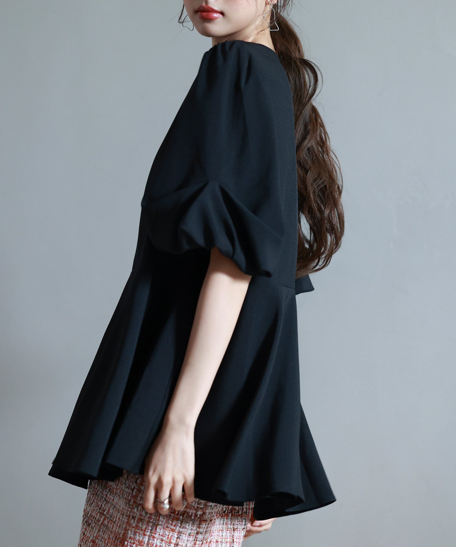 パール付きキーネックブラウスsdp0275 ブラック