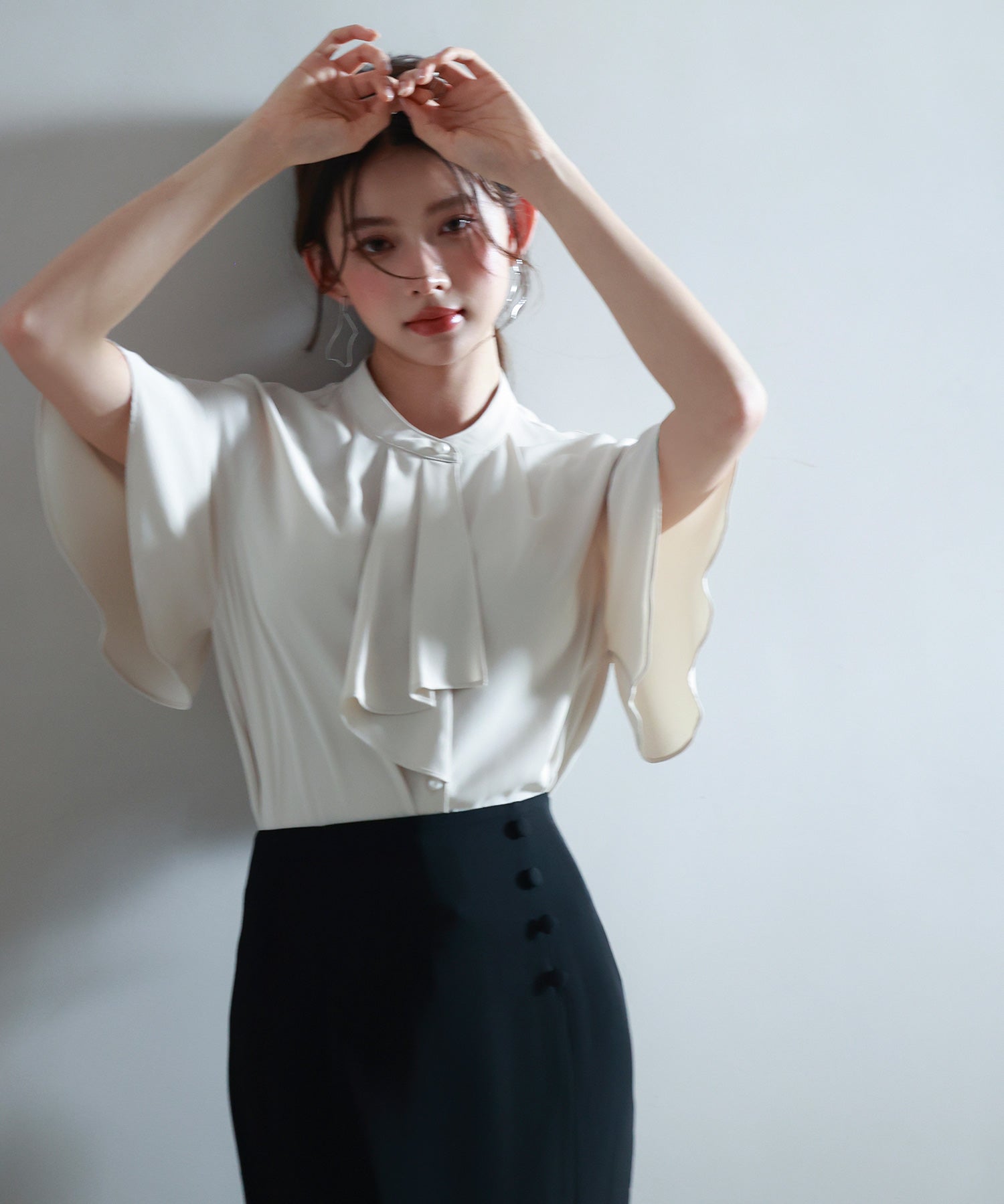 ボウタイネックフレアスリーブブラウスsdp0276 ベージュ