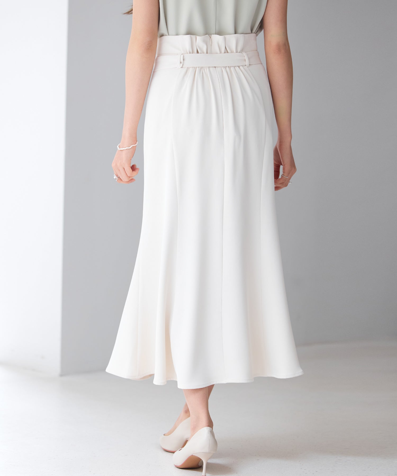 ベルト付きタックドレープスカートsdp0277 アイボリー