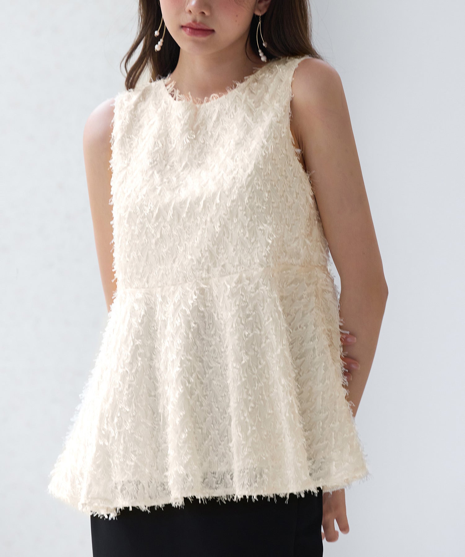 シャギー風ぺプラム裾ノースリーブトップスsdp0280 アイボリー