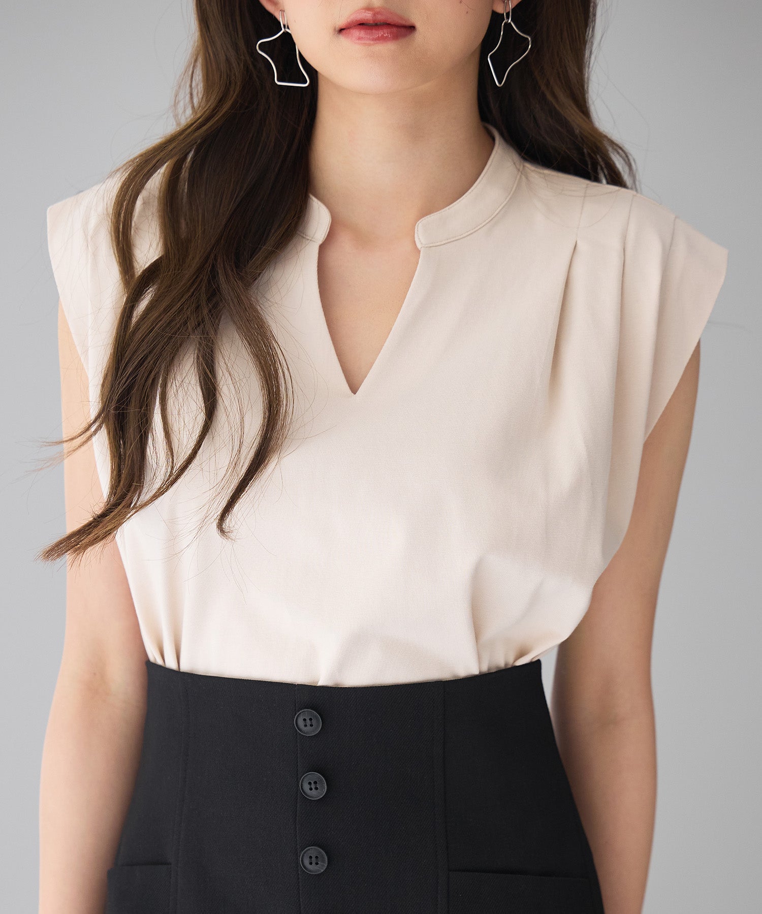 スタンドキーネックタックカットソートップスsdp0282 ベージュ