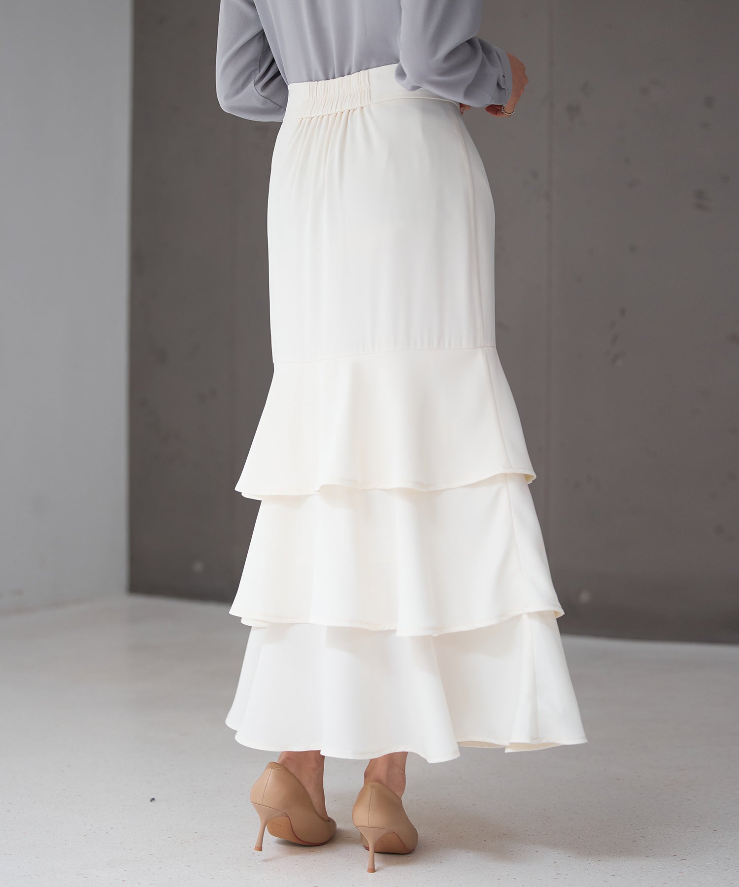 フリルティアードロング丈スカートsdp0283 アイボリー