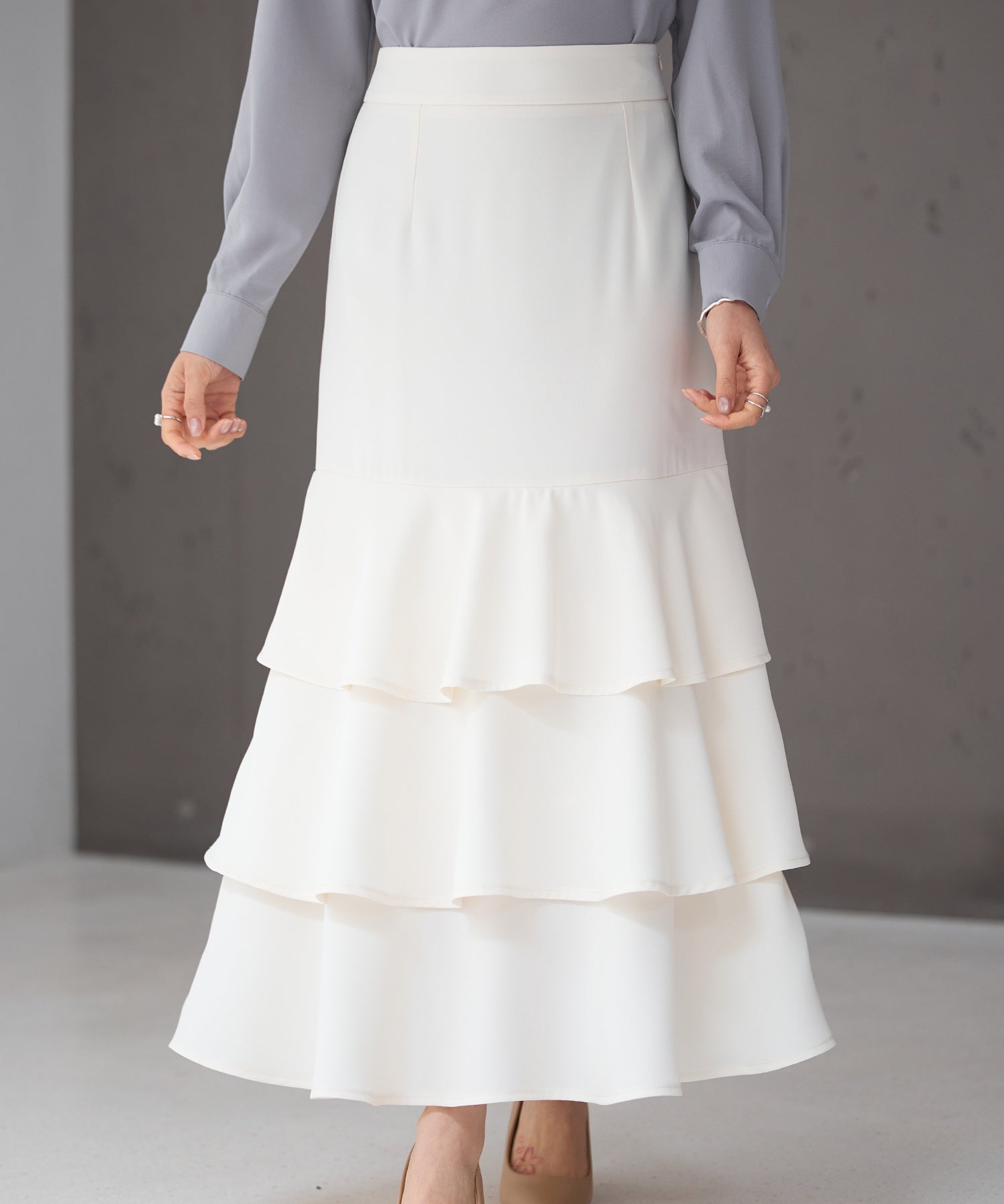 フリルティアードロング丈スカートsdp0283 アイボリー