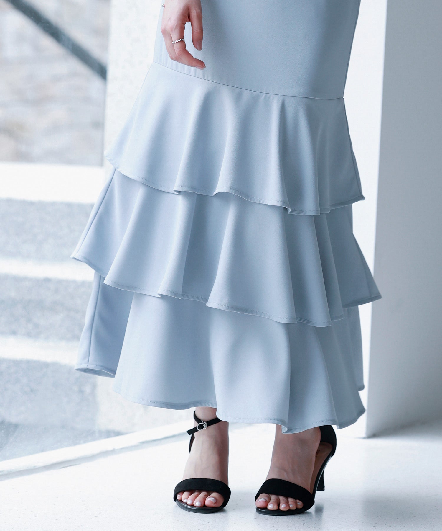 フリルティアードロング丈スカートsdp0283 ブルーグレー