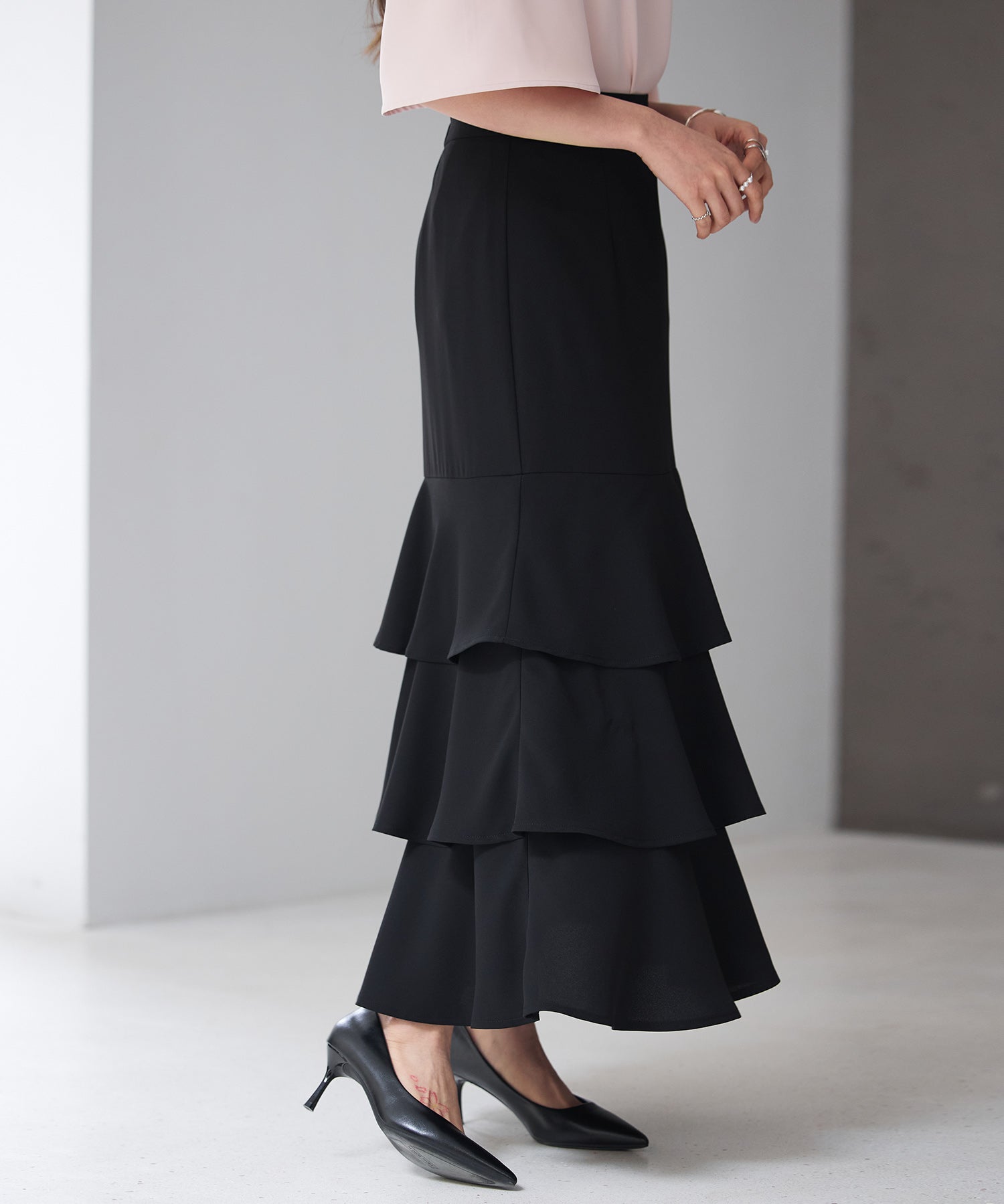 フリルティアードロング丈スカートsdp0283 ブラック