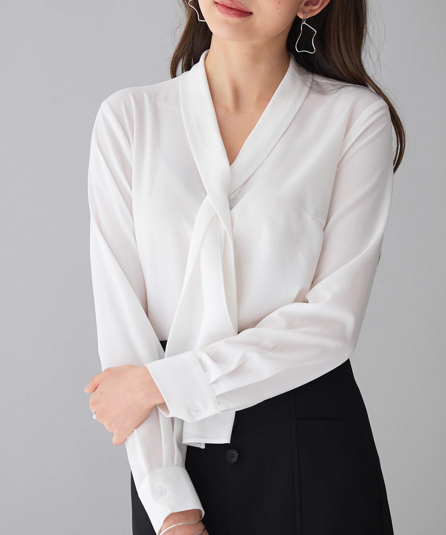 とろみ生地ボウタイブラウスsdp0286-102-1