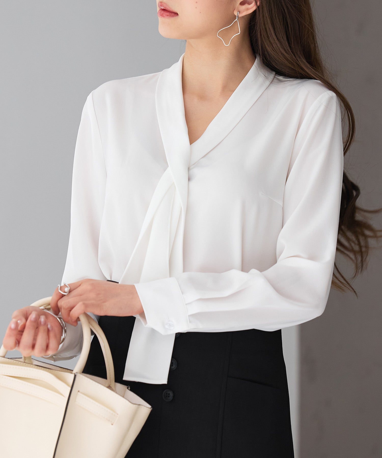 とろみ生地ボウタイブラウスsdp0286 ホワイト