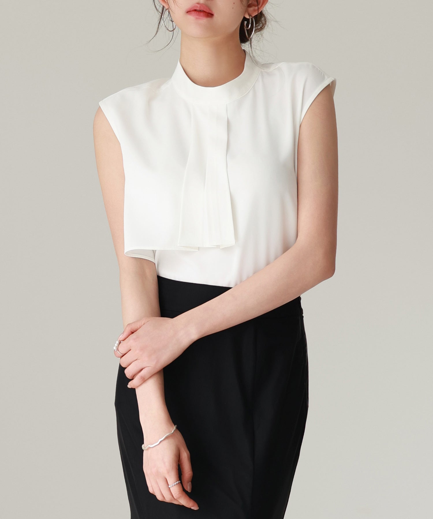 アシメトリーボウタイ風ブラウスsdp0289 ホワイト