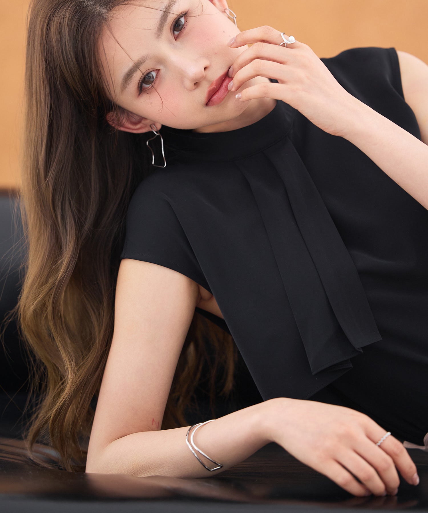 アシメトリーボウタイ風ブラウスsdp0289 ブラック