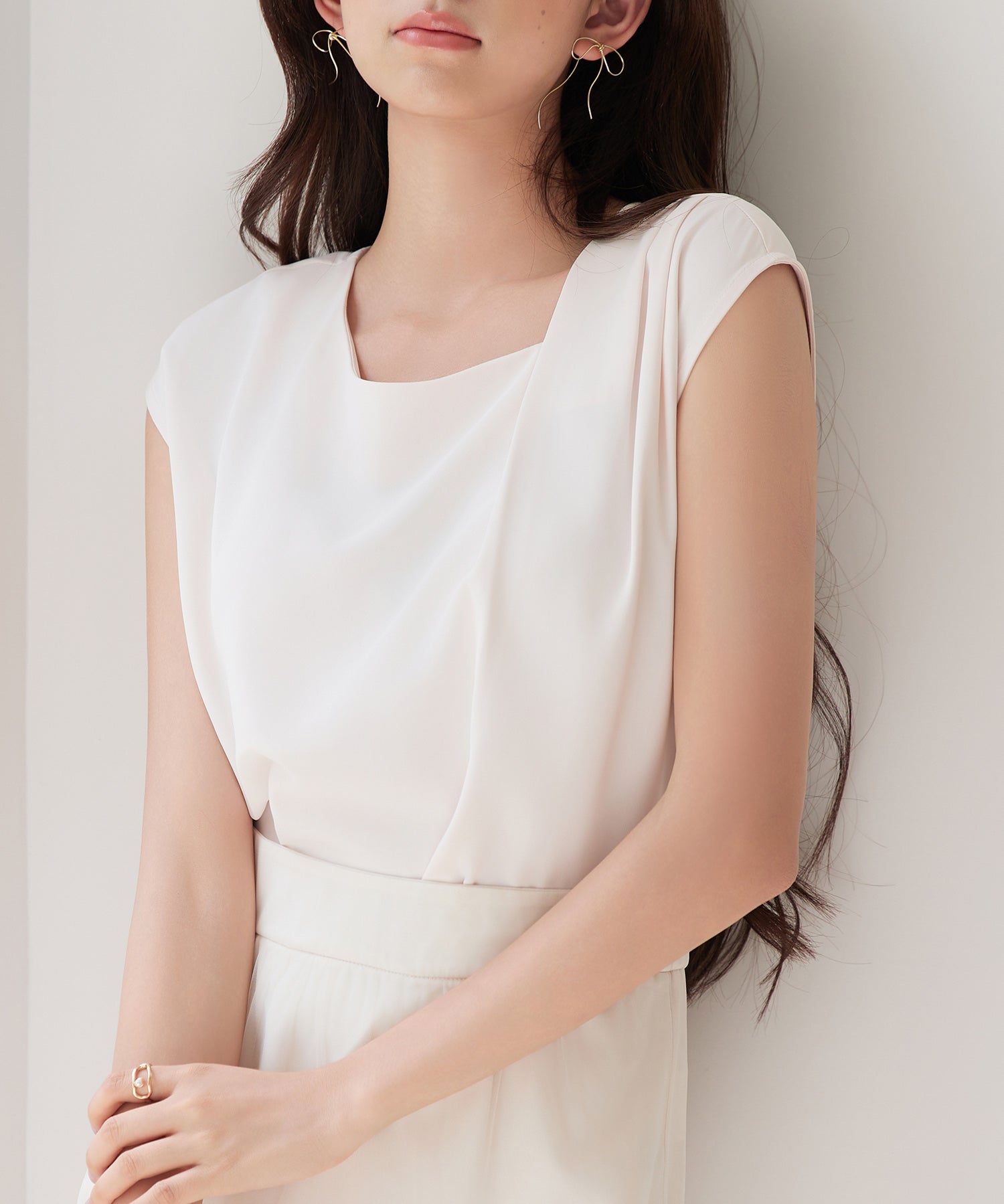 アシンメトリフレンチスリーブブラウスsdp0301 ピンクベージュ