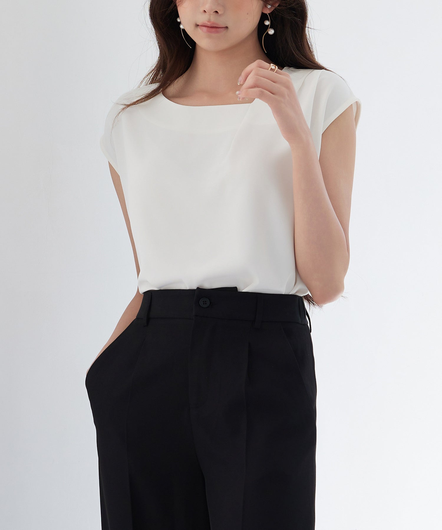 アシンメトリフレンチスリーブブラウスsdp0301 ホワイト