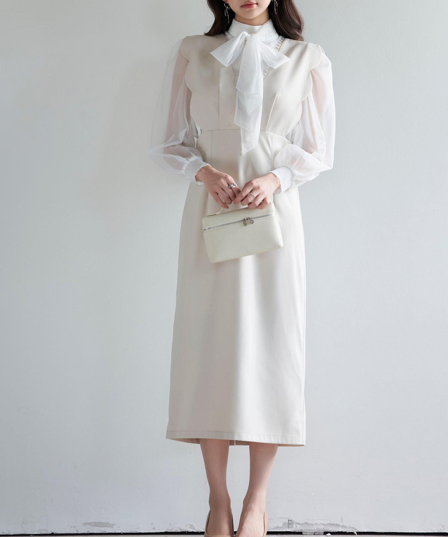 パール付きスカラップジャンパースカートsdp0306 ベージュ