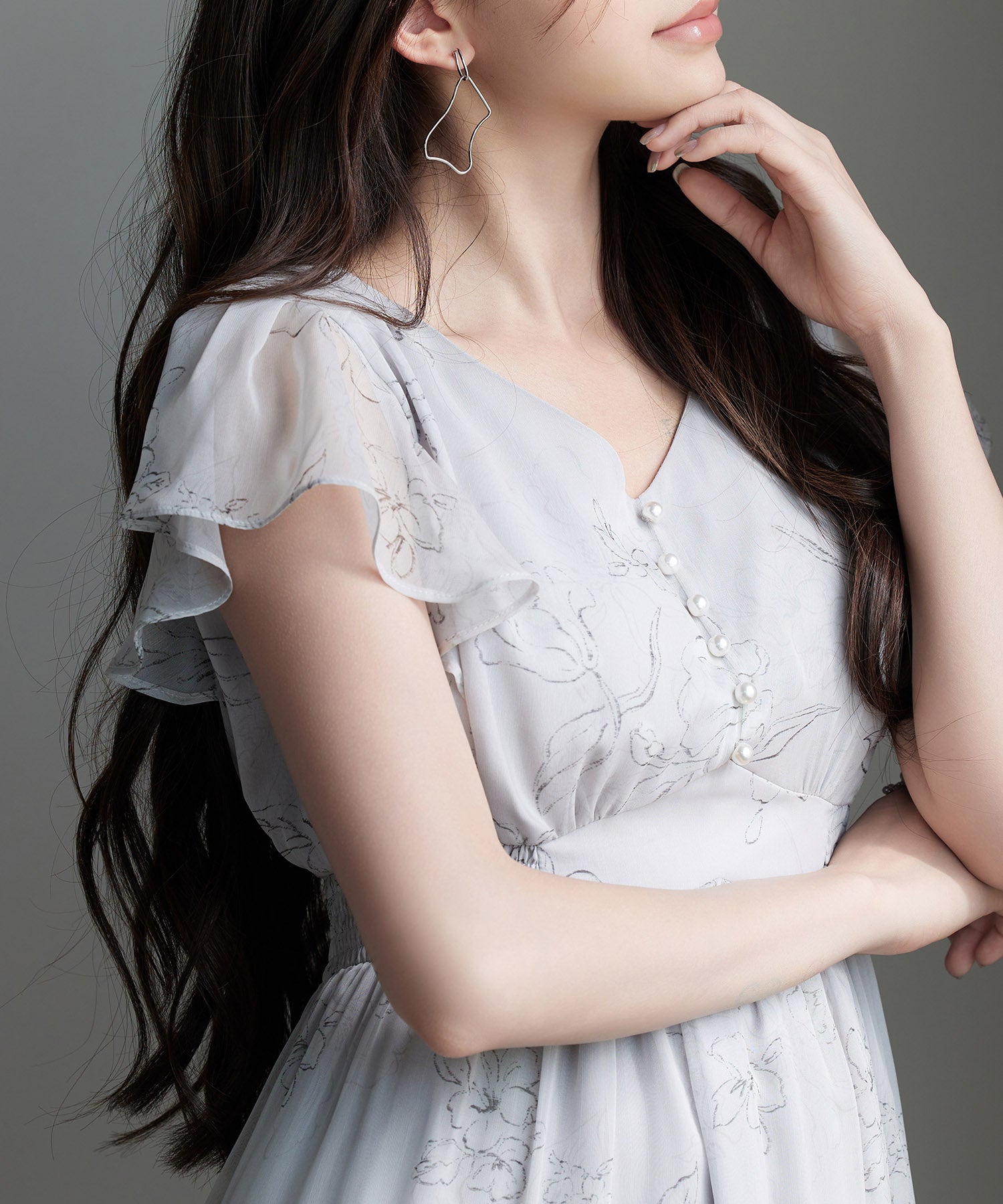 ふんわり花柄シフォンロングワンピースsdp0311 グレー