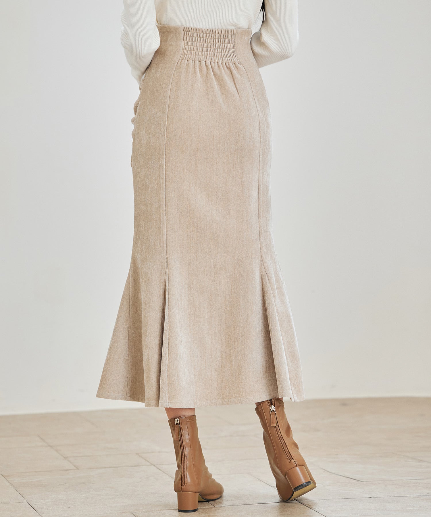 シャーリングハイウエストマーメイドスカート
sdp0321 ベージュ