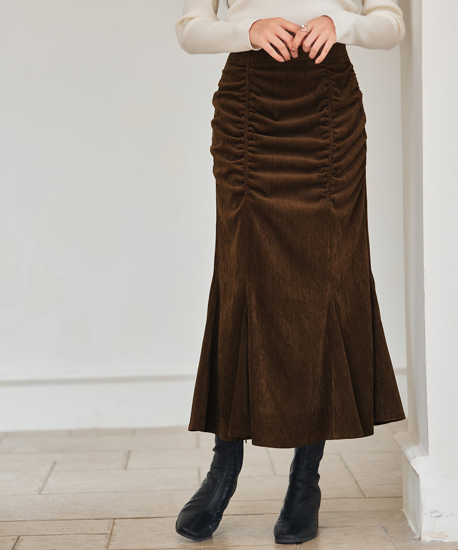 シャーリングハイウエストマーメイドスカート
sdp0321 ブラウン