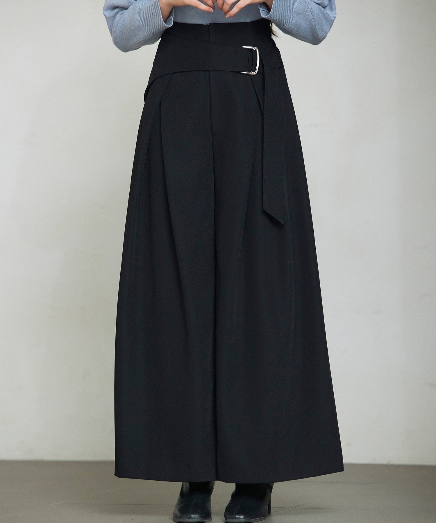 太めの飾りベルトワイドスラックスパンツsdp0322 ブラック