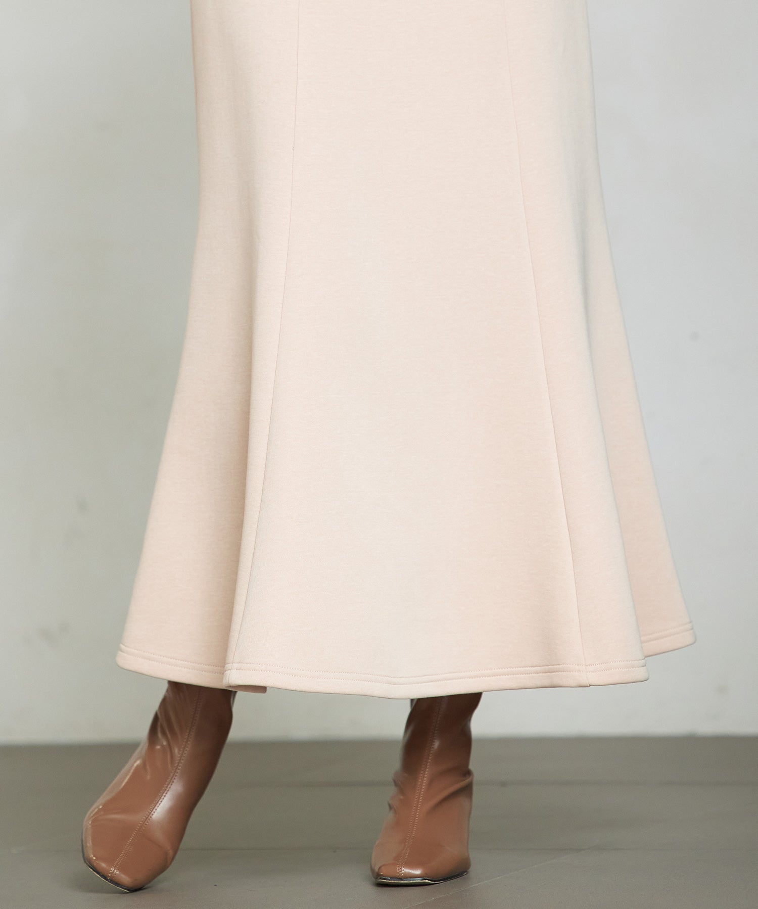 ダンボールニットのロング丈マーメイドスカートsdp0331 ベージュ