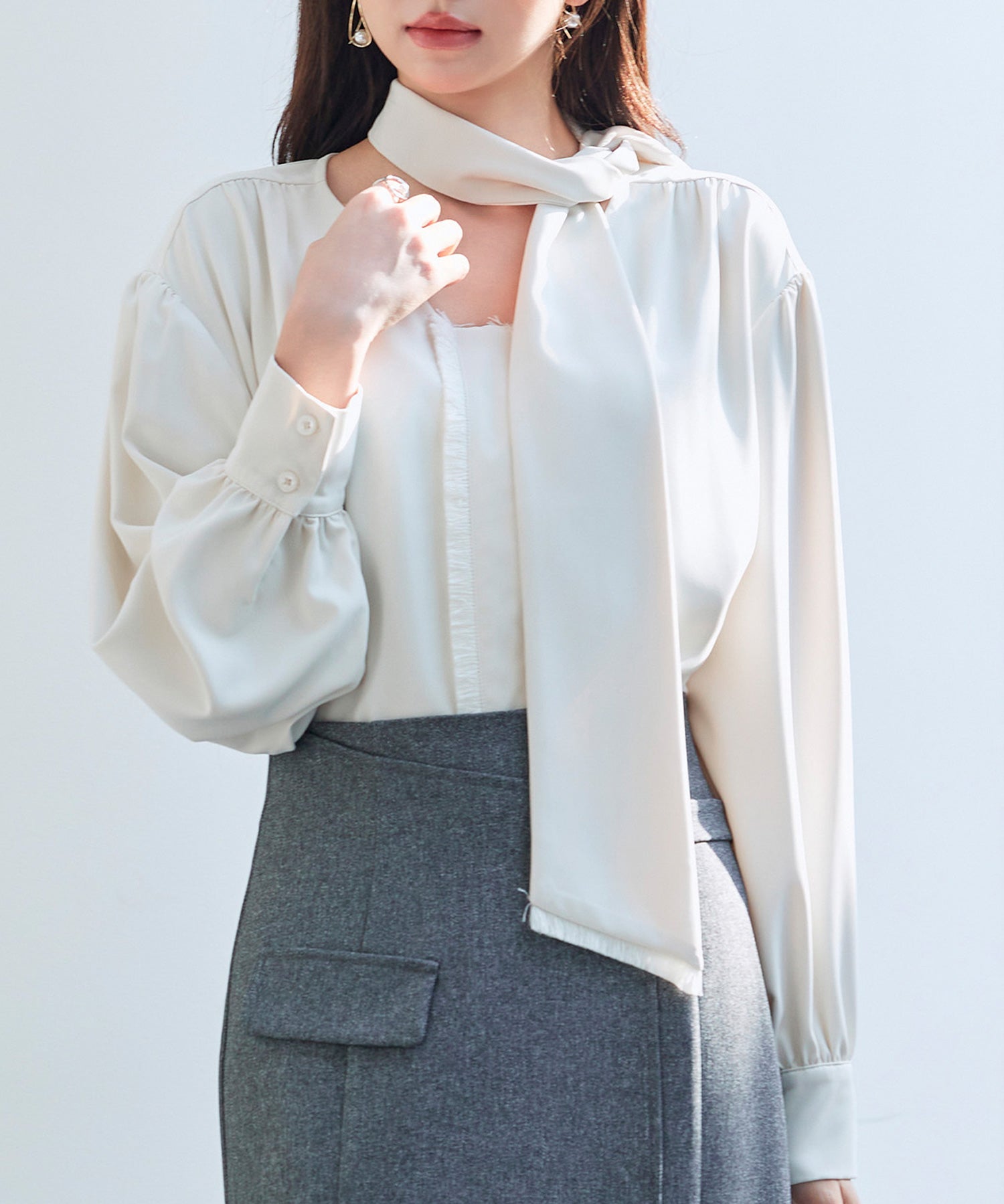 取り外し可能なボウタイリボンフリンジブラウスsdp0334 アイボリー