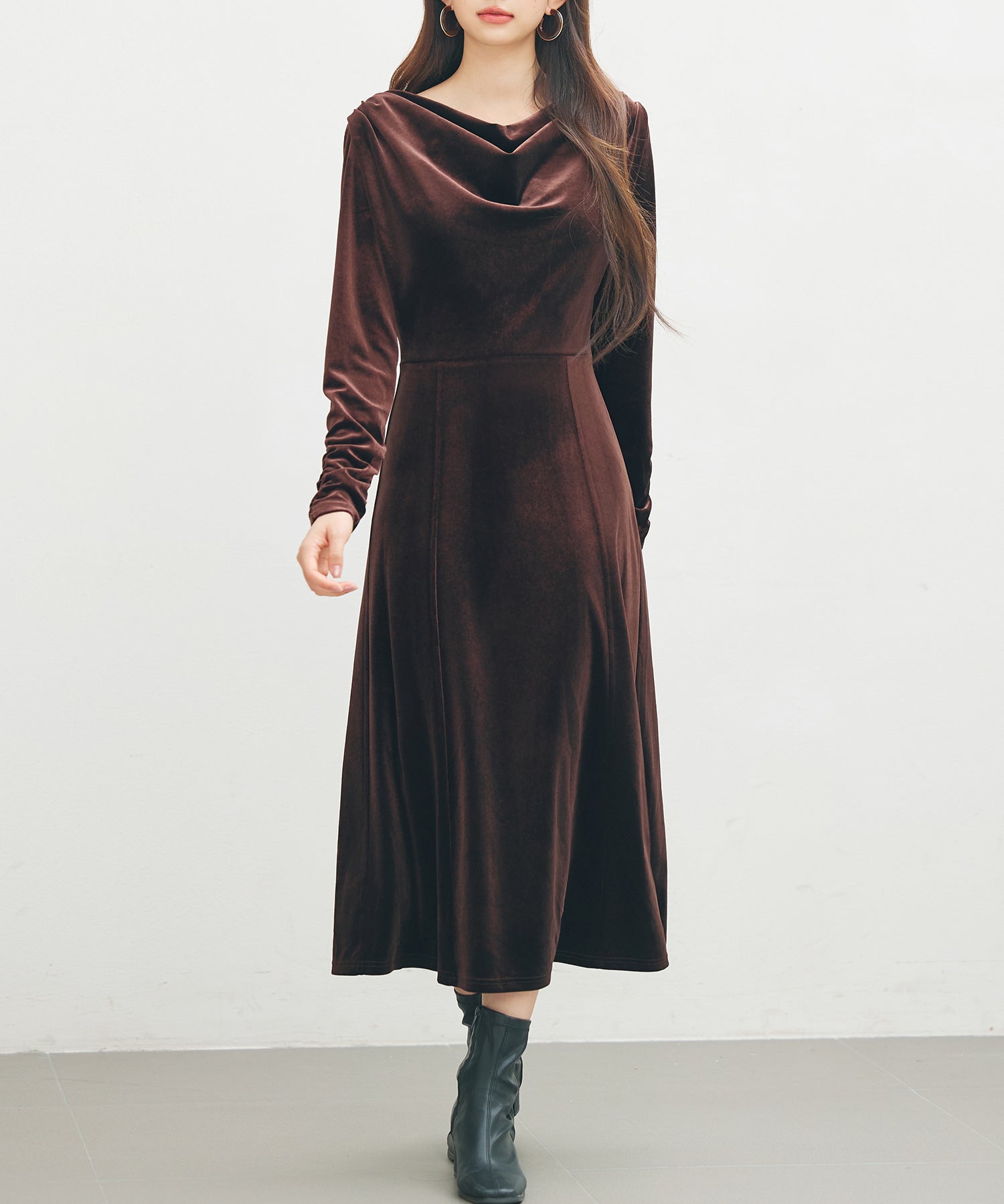 ドレープドネックのベロアワンピースsdp0337-102-157