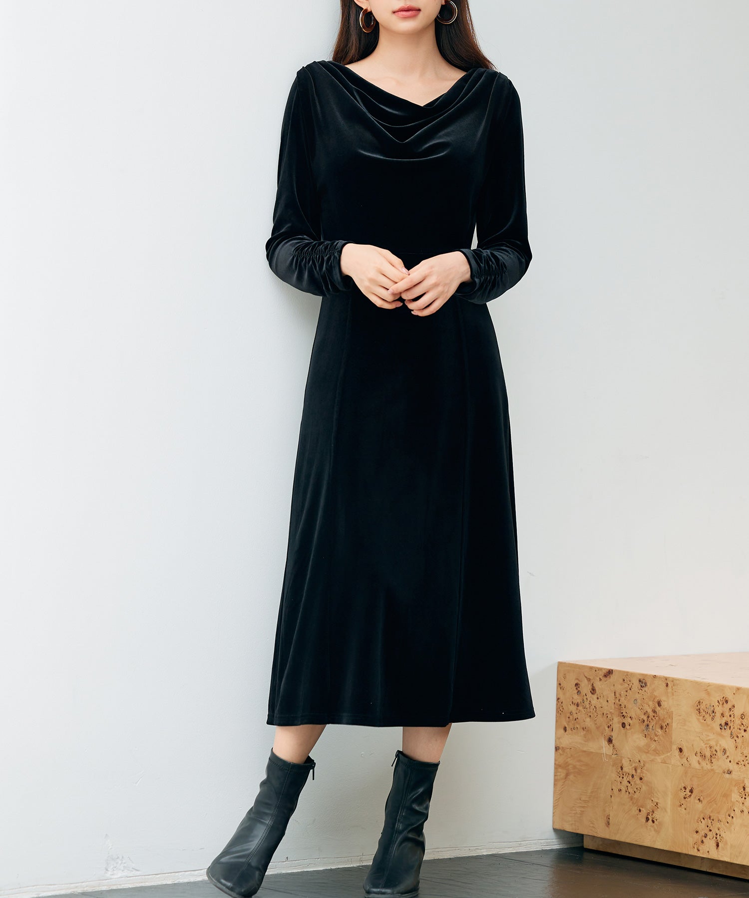 ドレープドネックのベロアワンピースsdp0337 ブラック