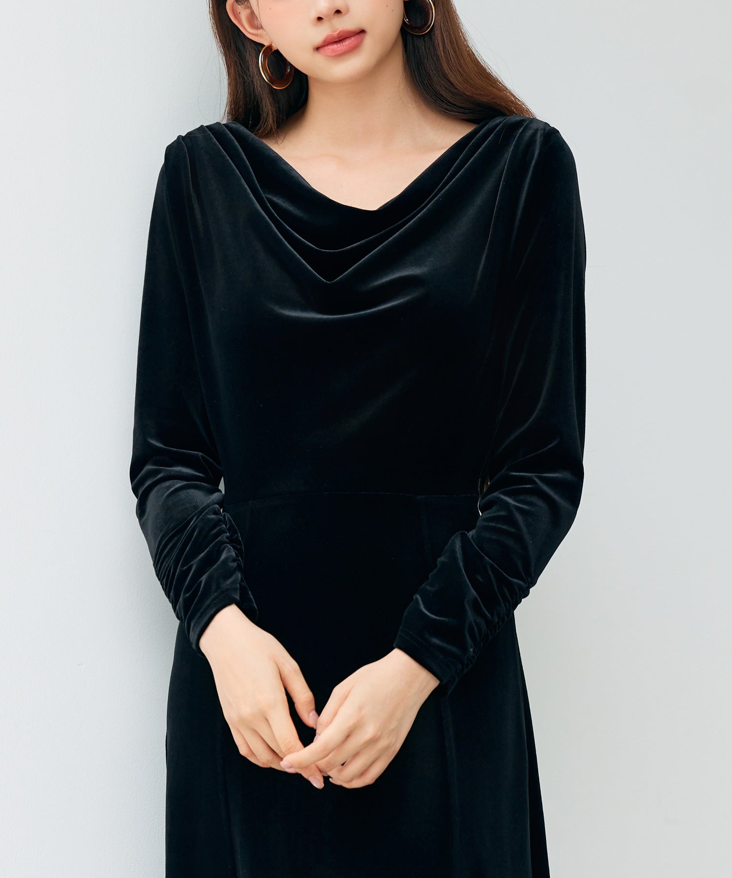 ドレープドネックのベロアワンピースsdp0337 ブラック