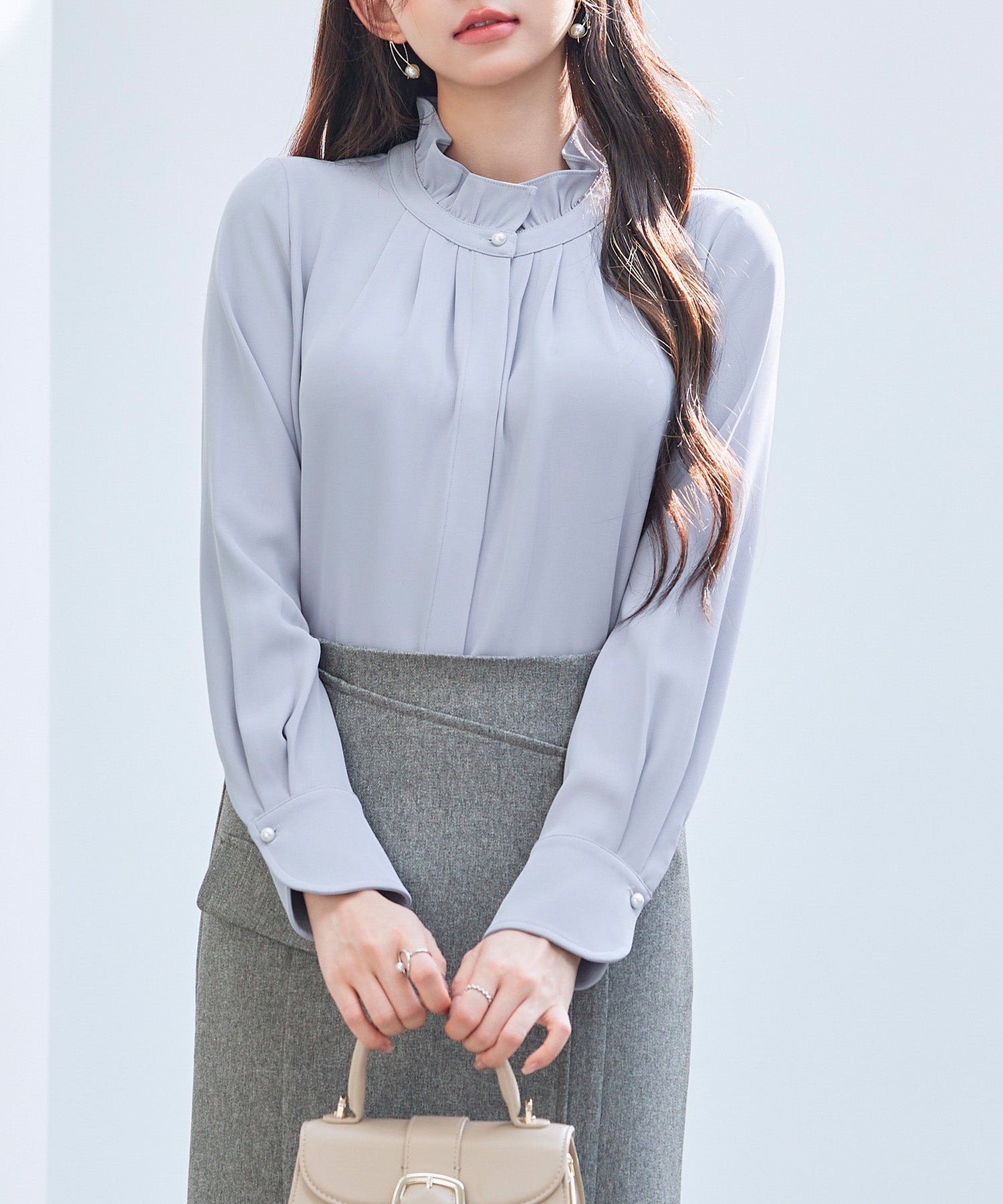 ギャザーたっぷりのフェミニンなバルカンブラウスsdp0338 ブルーグレー