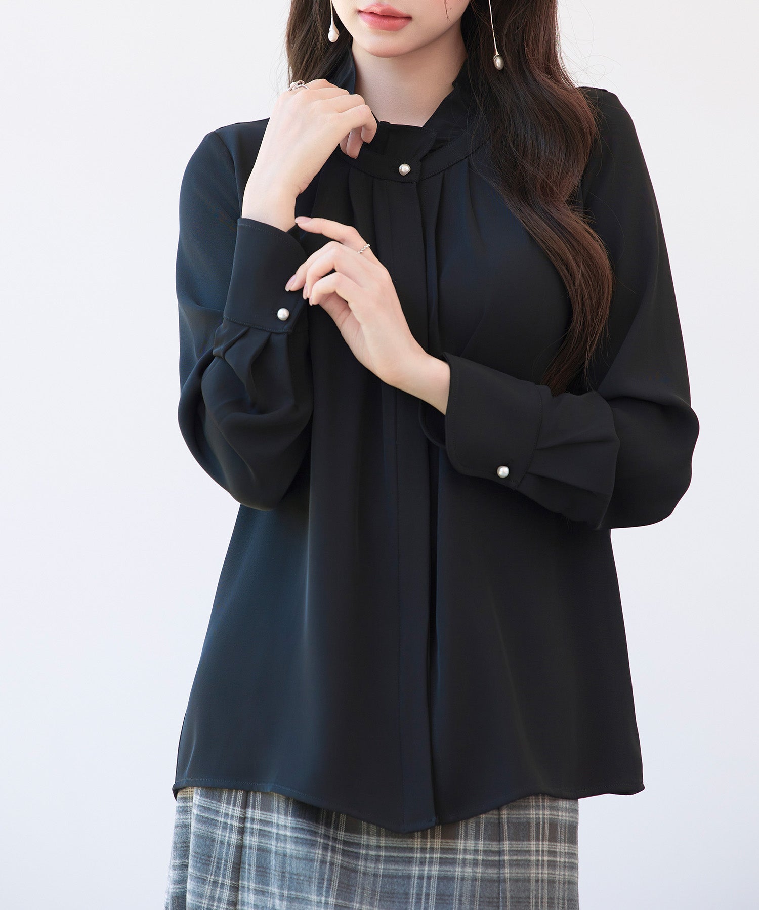 ギャザーたっぷりのフェミニンなバルカンブラウスsdp0338-102-8