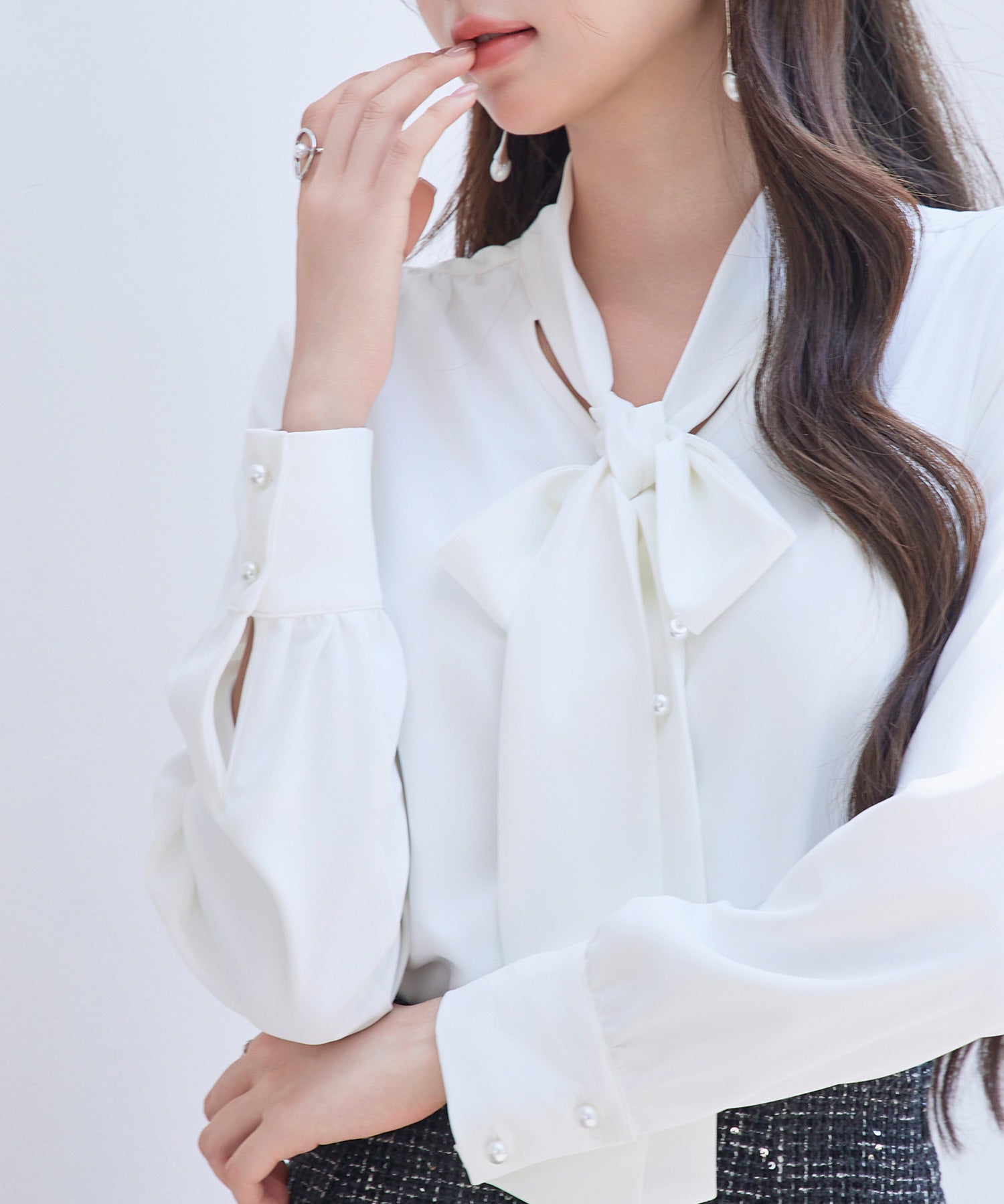 パール付き ボウタイブラウスsdp0343 ホワイト